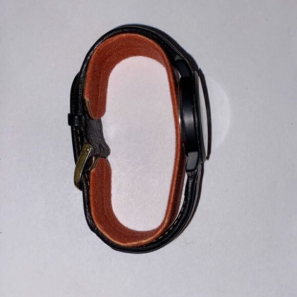 Timex T69 Women's Analog Leather Band Water Resistant Black Wristwatch - Picture 4 of 11